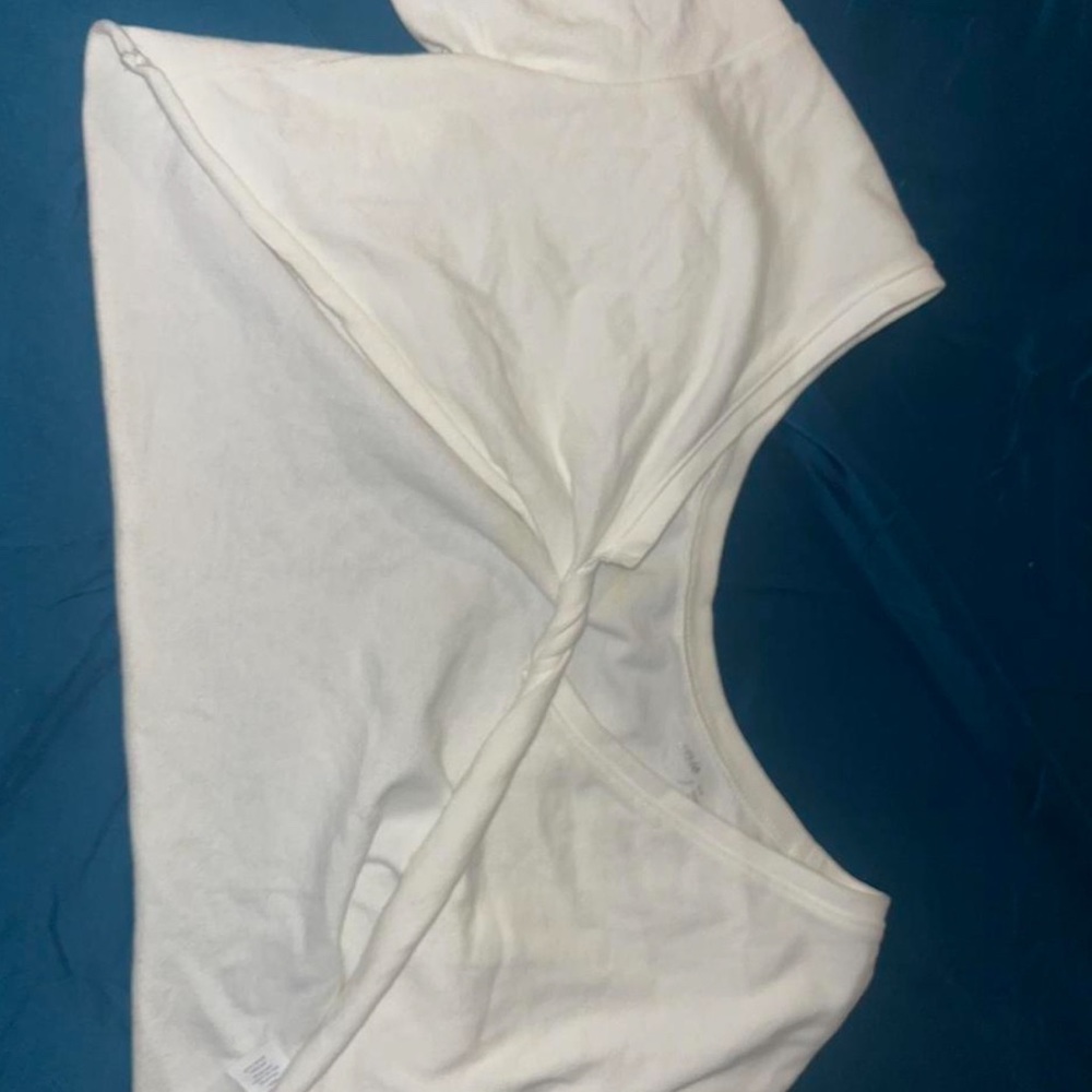 Aerie twist front cropped tee shirt